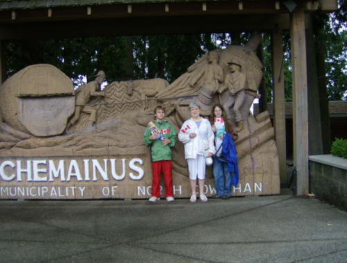 the big carved sign at the public park